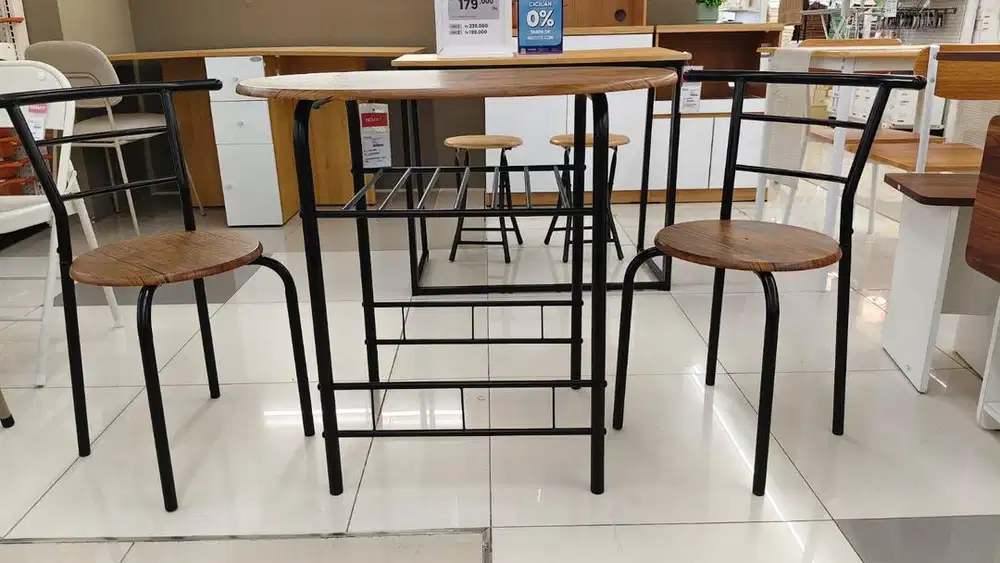 Meja makan set selma