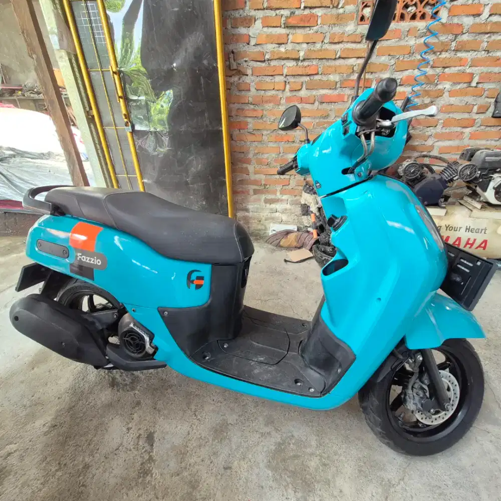 Yamaha Fazzio Tahun 2022 warna hijau pajak Hidup mesin halus sidoarjo