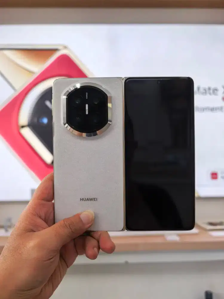 HUAWEI MATE X7 FREE HUAWEI WATCH GT 5 PRO