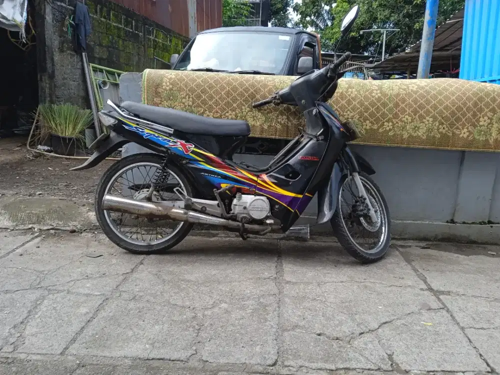 Supra x 2004 ab kota