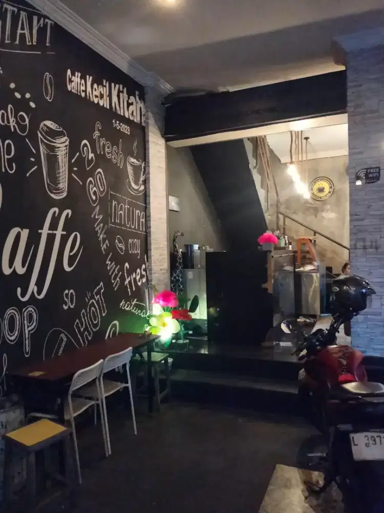 Disewakan cafe giras