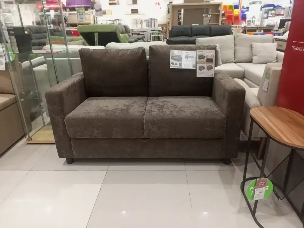Sofa 2 seater dan penyimpanan