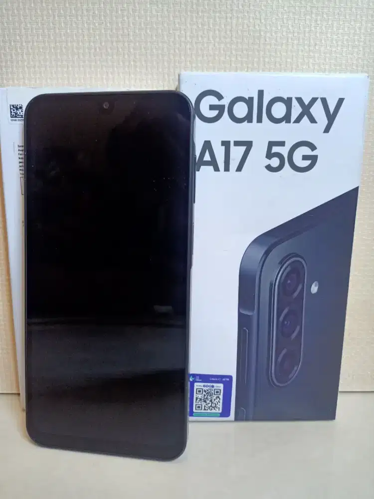 Samsung A17 5G ram 8gb/256gb super mulus 98% seperti baru