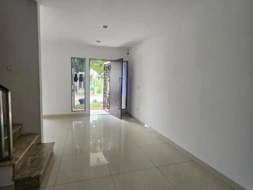 Disewa Rumah PIK Golf Island 2Lt Uk 90m2 at jakarta Utara