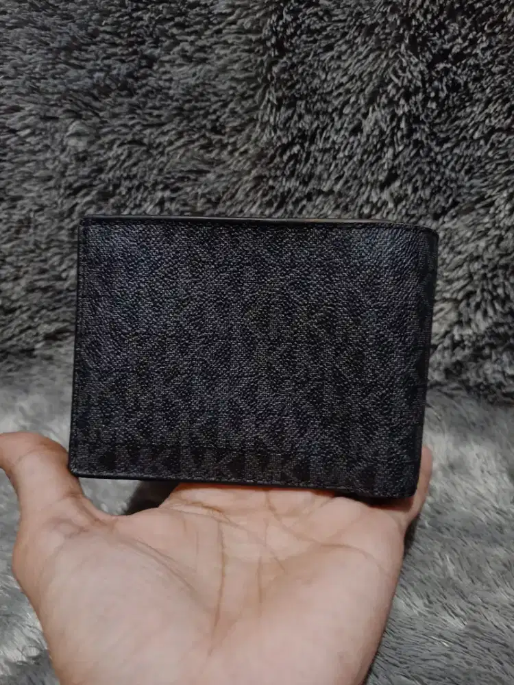 Dompet MK preloved original