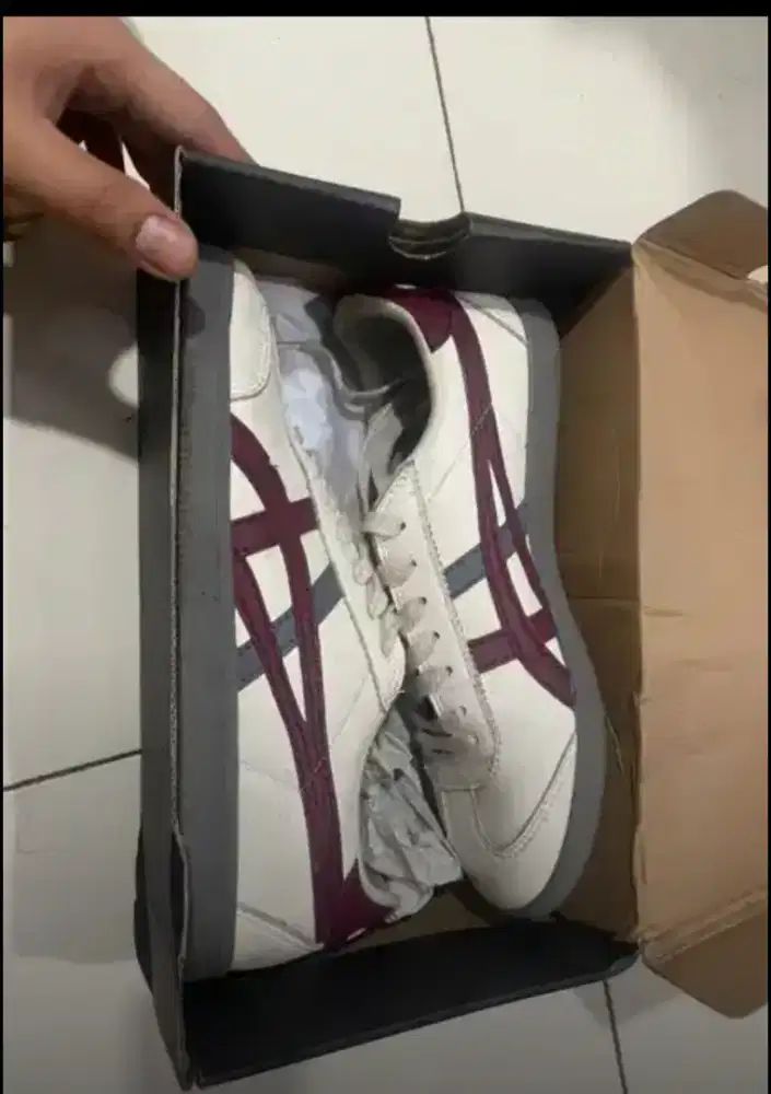 onitsuke tiger tokuten