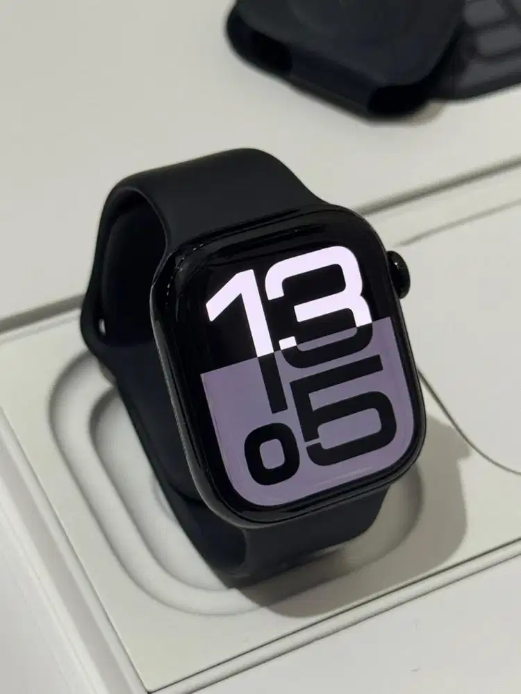 iBox Apple Watch Series 10 42mm Jet Black Fullset IC/B Garansi On 2026