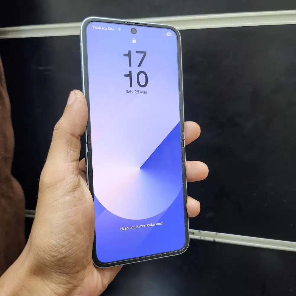 samsung z flip 5 256gb sein lengkap ori mulus