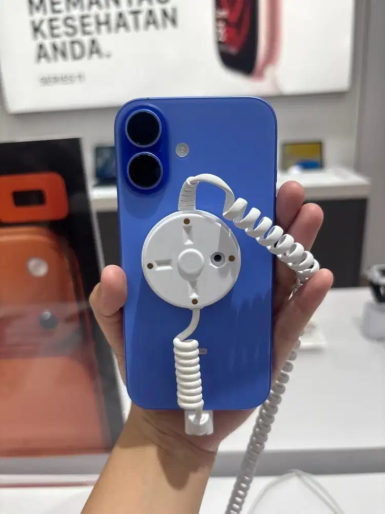 READY IPHONE 16 & FREE ADAPTOR ORIGINAL