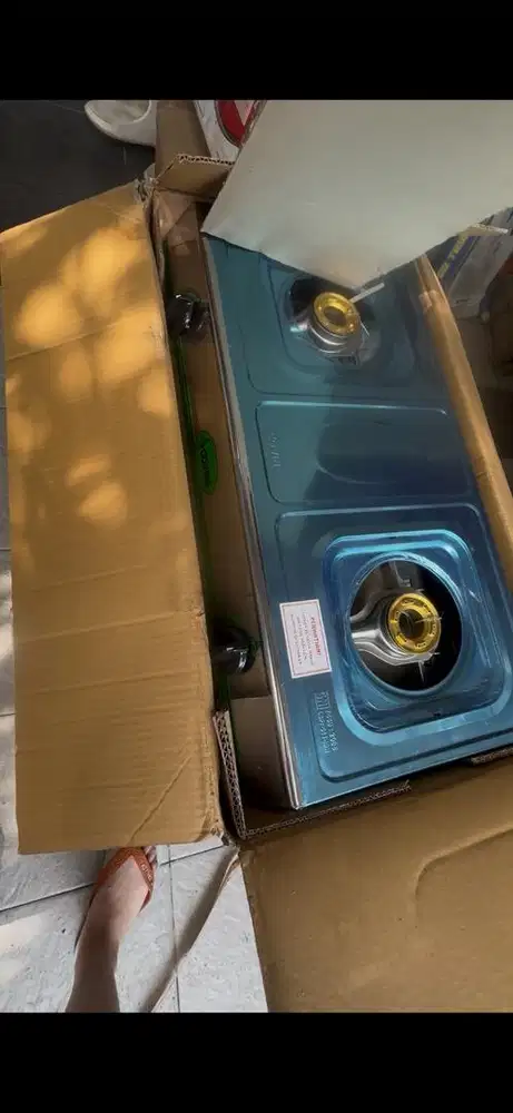 Kompor gas 2 tungku covina baru