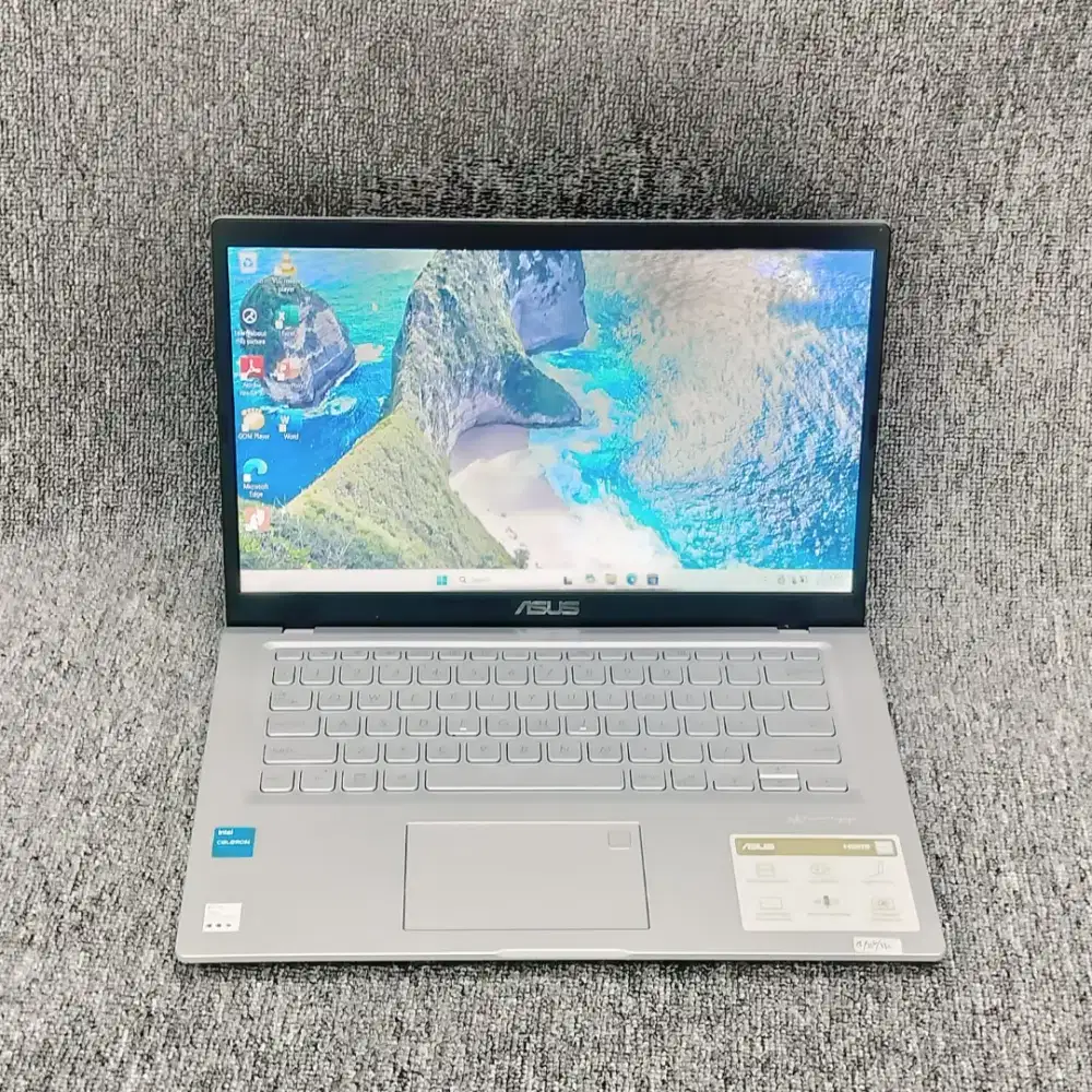 Di Jual Laptop Asus A1400KA Intel N4500 RAM 8GB SSD 256GB Slim Mulus