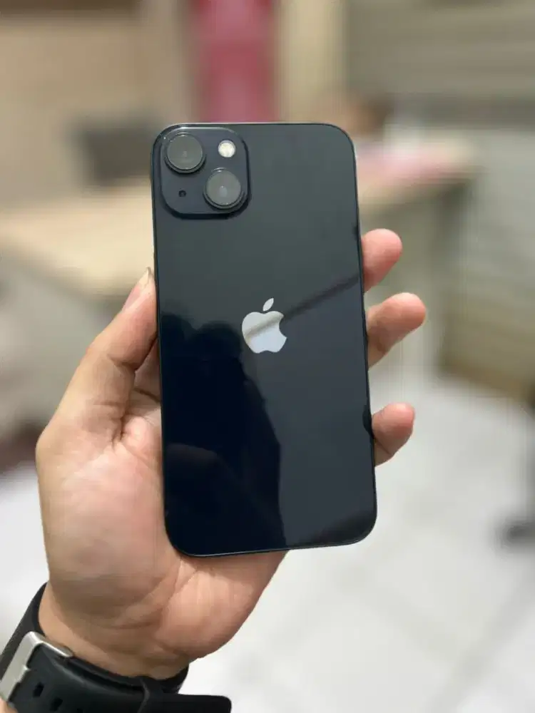 iPhone 13 128gb ibox midnight fullset orian mulus. Hb 100% garansi on