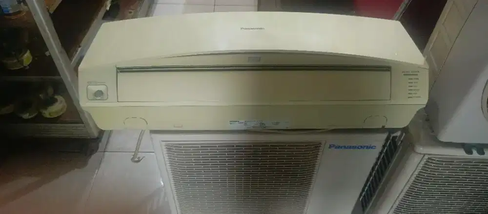 AC split merk panasonic 3/4 pk dingin bagus bergaransi