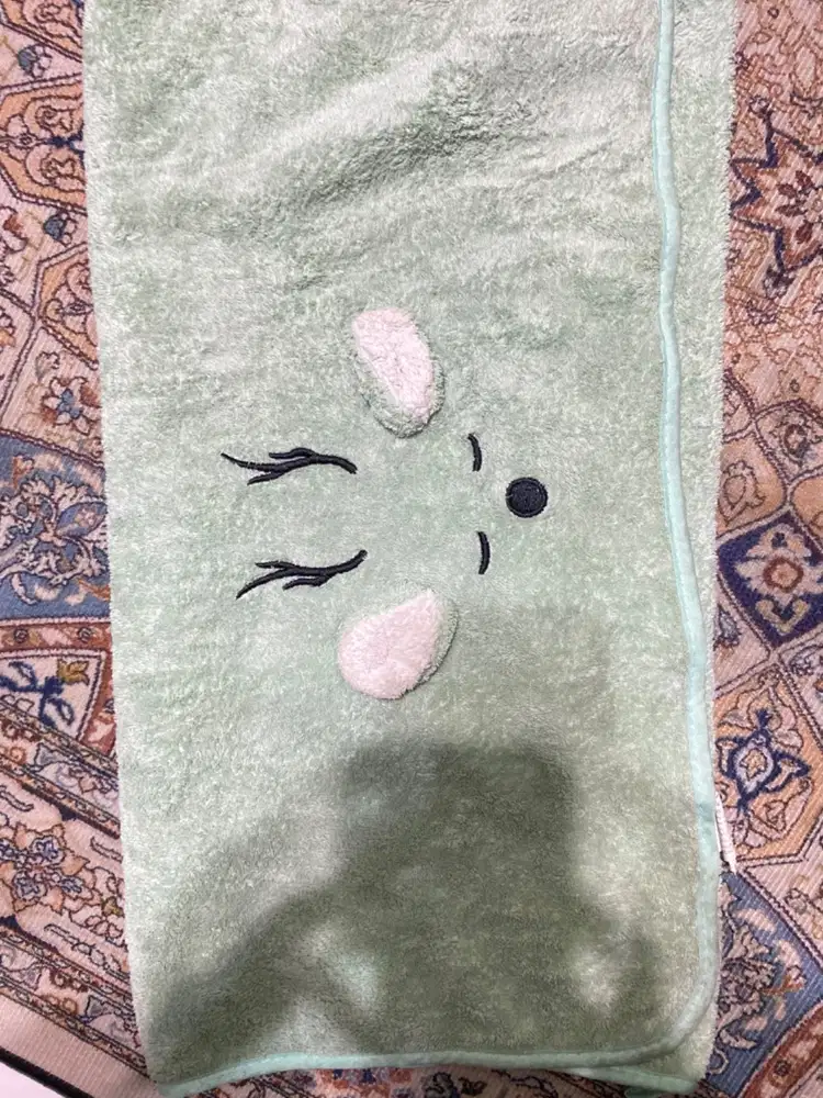 Handuk bayi warna hijau