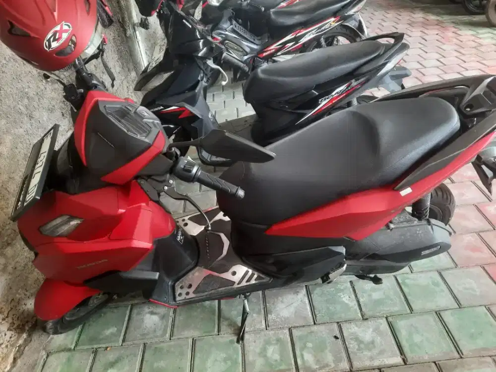 Vario 160 merah tahun 2023