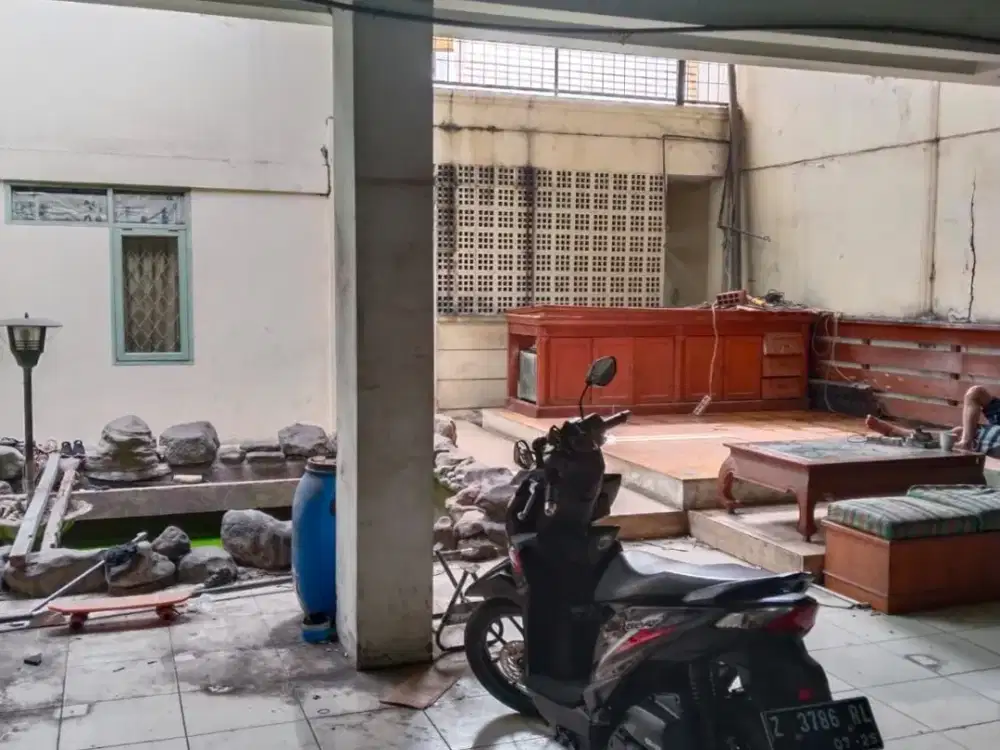 Dijual Rumah Lokasi Strategis di Lodaya Bandung