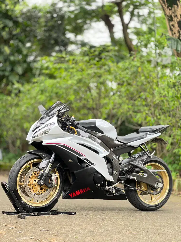 YAMAHA YZF R6 2014 PUTIH KM RENDAH PAJAK ON KONDISI MULUS