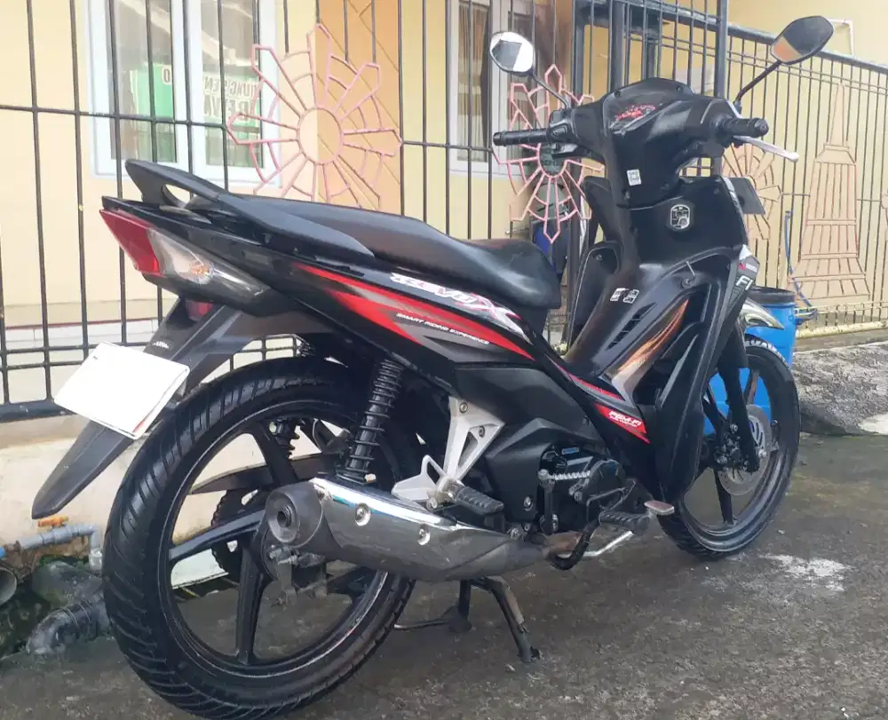 Dijual Honda Revo X Fi CW 2021