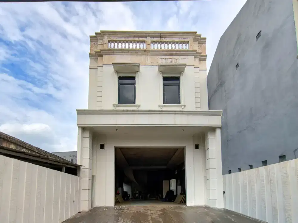 Rumah 1 Lt Luas 8 Menit ke Gerbang Tol Koja Barat Hadap Utara J-43455