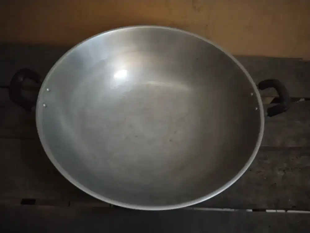 Wajan aluminium UK 45