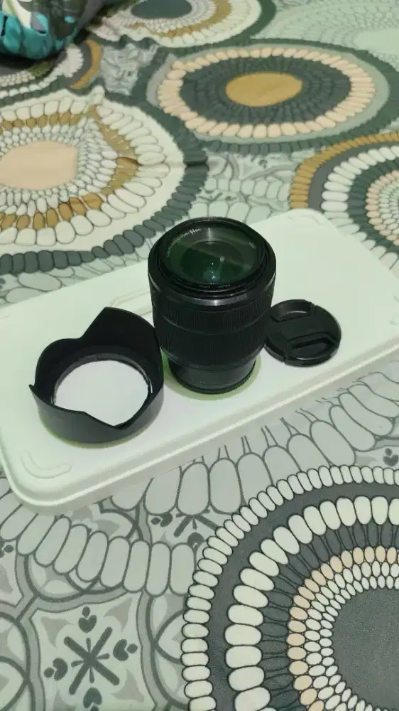 Lensa Sony Fe 50mm & Lensa kit Sony 28-70Mm