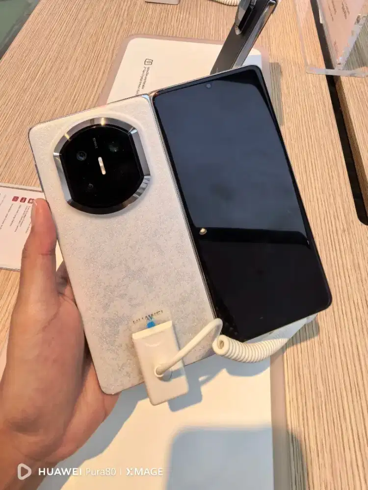 HUAWEI MATE X7 FREE WATCH GT5 PRO