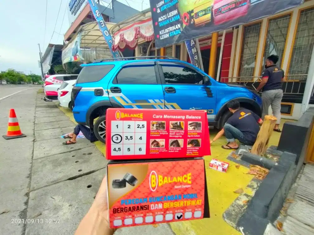 Lewat Jalan Jelek Mobil AMAN dari GRUDUK, Rahasianya pasangkan BALANCE
