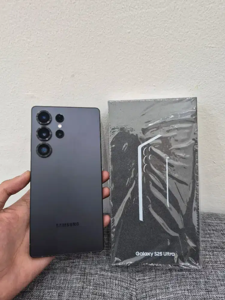 Samsung S25 ultra 5g 12/512gb