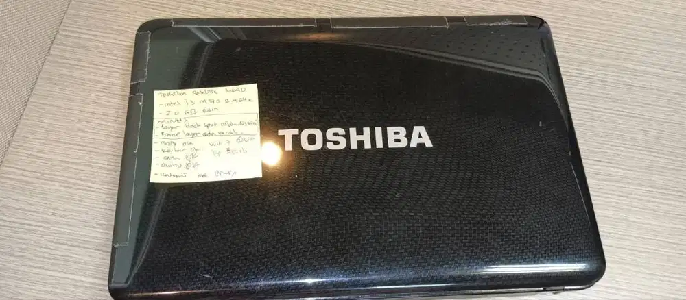 Laptop Bekas kondisi apa adanya (TIDAK ADA GARANSI)