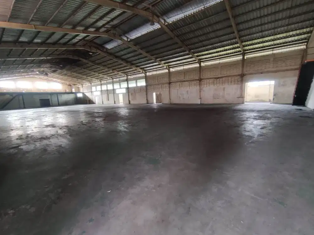 Disewakan Gudang 4000 m2 Cikupa Tangerang