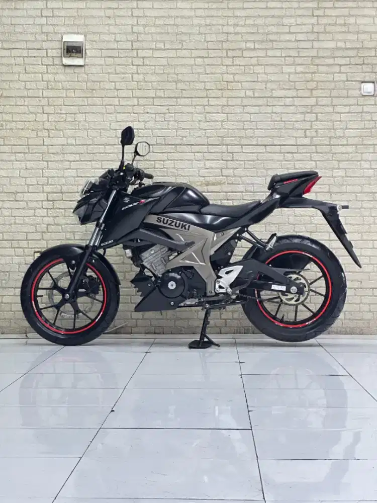 PROMO MURAH‼️ Suzuki GSX 150S 2018 Naked Ekonomis