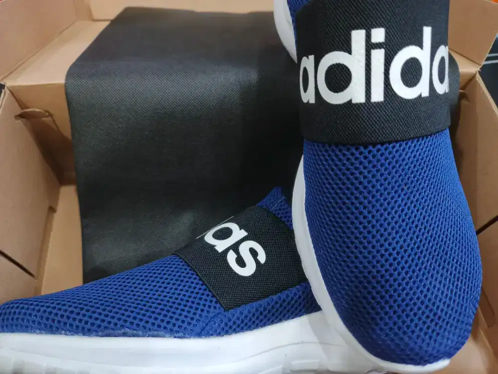 Sepatu adidas Lite Racer Adapt 4.0 slip on size 42