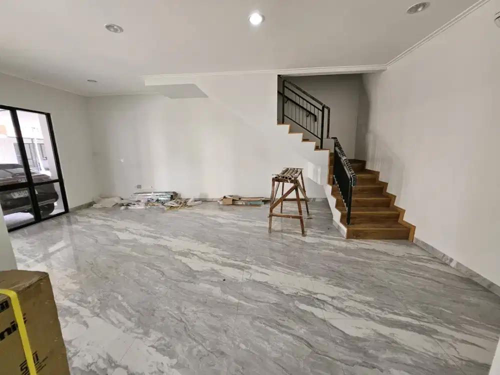 Dijual Rumah Uk 8x12.5 Milenial PIK 2 Lantai Full Marmer Include AC