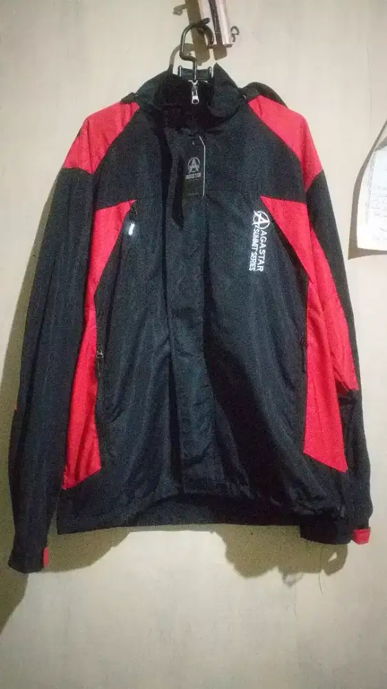 Di jual jaket gunung