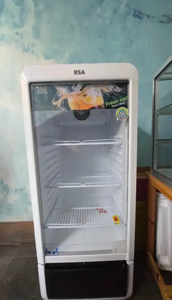 LEMARI PENDINGIN ( COOLER RUBY-200) ORIGINAL