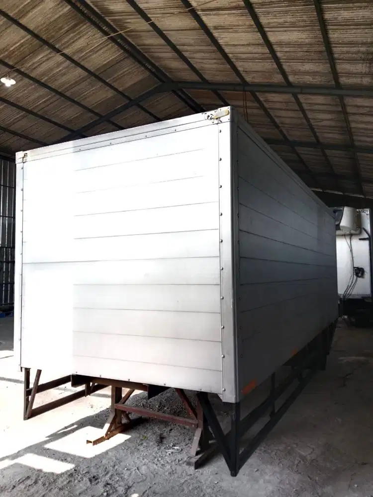 Box aluminium MURAH Mitsubishi coltdiesel CDD LONG canter colt diesel