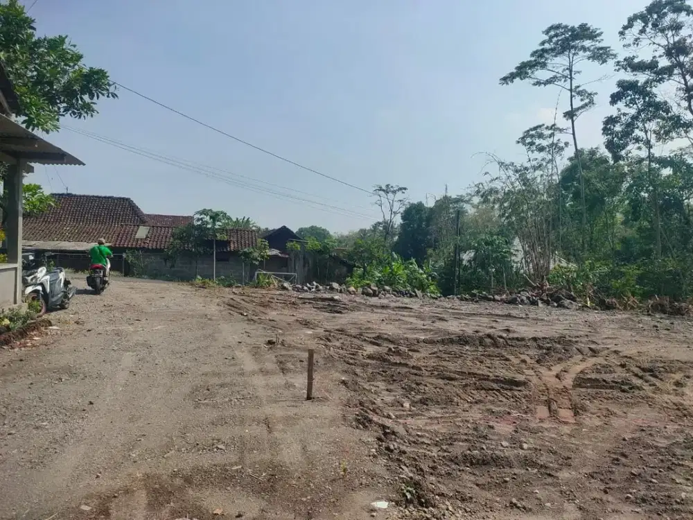 Tanah Green Irania SHMP, 5 Menit Kopi Klotok Jogja