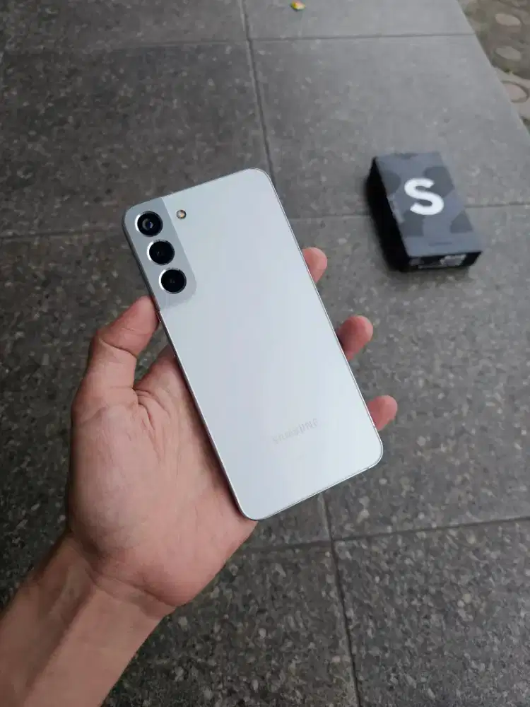 Samsung S22 plus 8/128