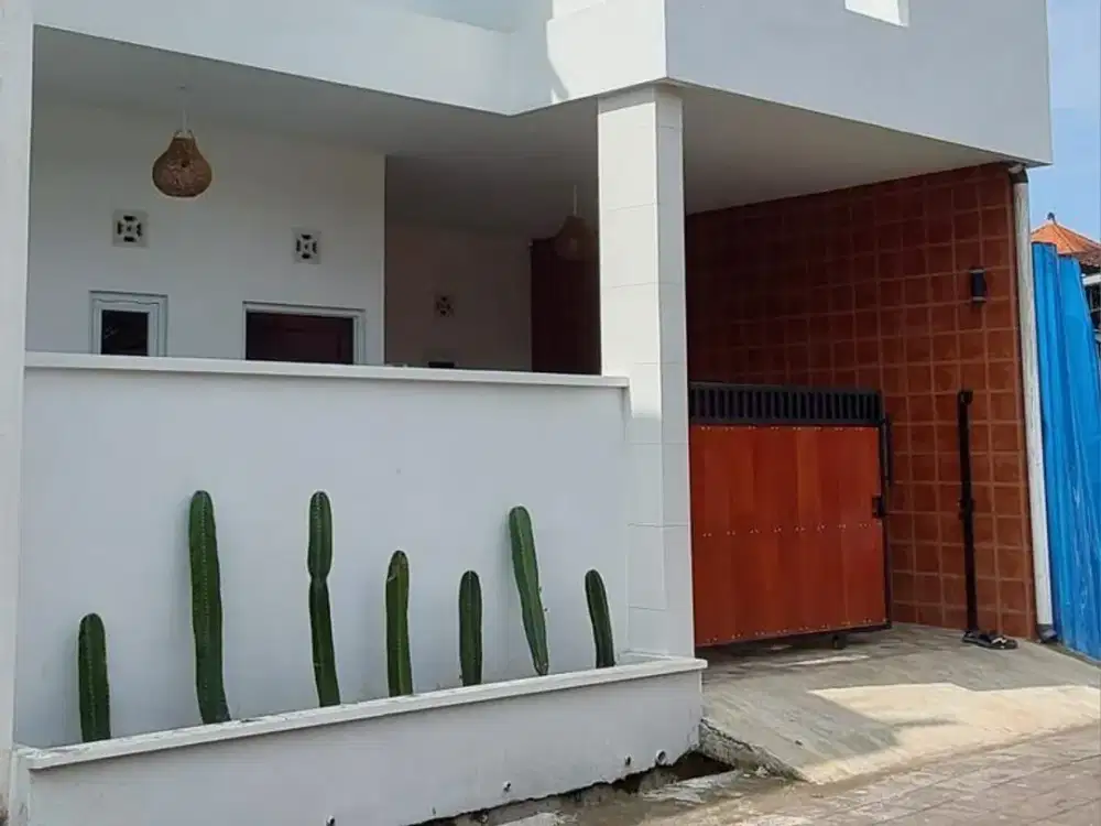 Rumah 2 Lantai Akses Fasilitas Umum Disewakan, di Denpasar Barat Area