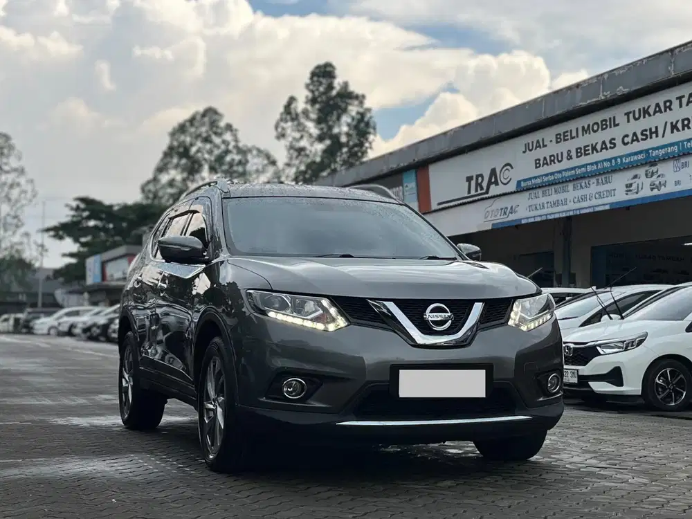 NISSAN XTRAIL 2.5 AT 2016