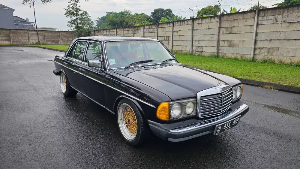 Mercedes Benz  Tiger W123 280e Automatic asli 1986 Mercy Tiger