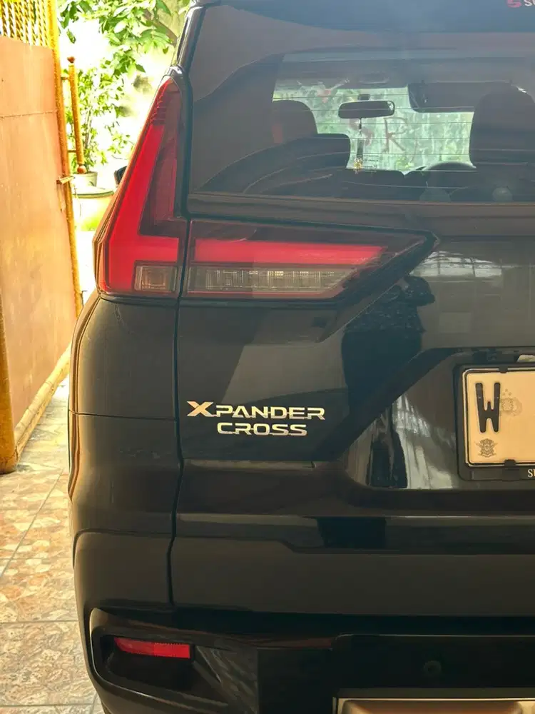 Mitsubishi Xpander Cross Hitam 2024 Plat W (Nomor Cantik) Sidoarjo