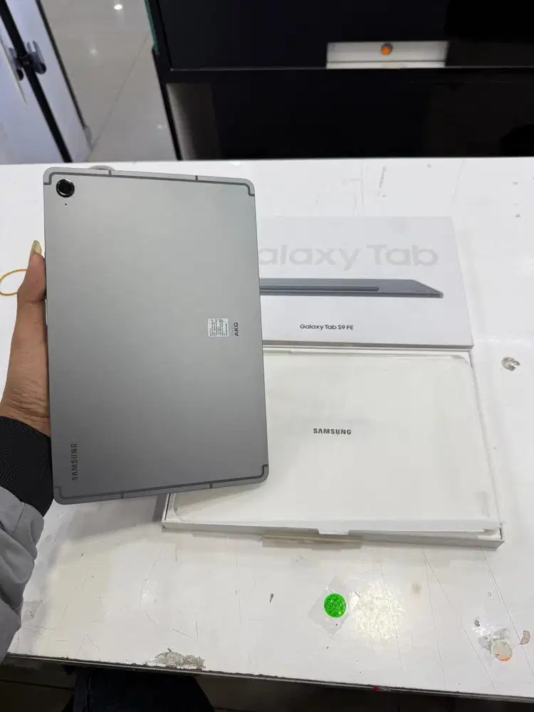 samsung tab s9fe 6/128 wifi only sein