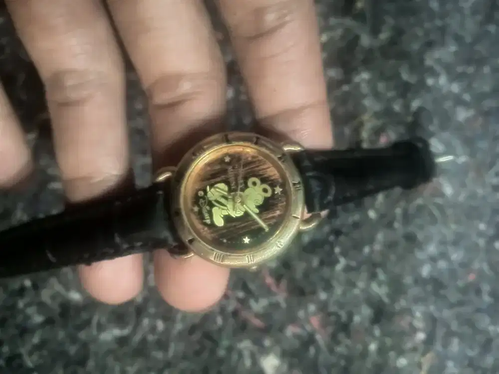 Jam Tangan Mickey Mouse Disney