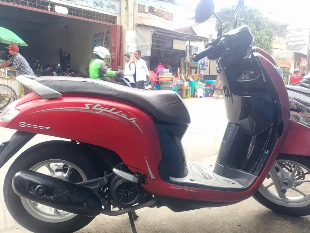 Honda scoopy stylish th 2020 merah