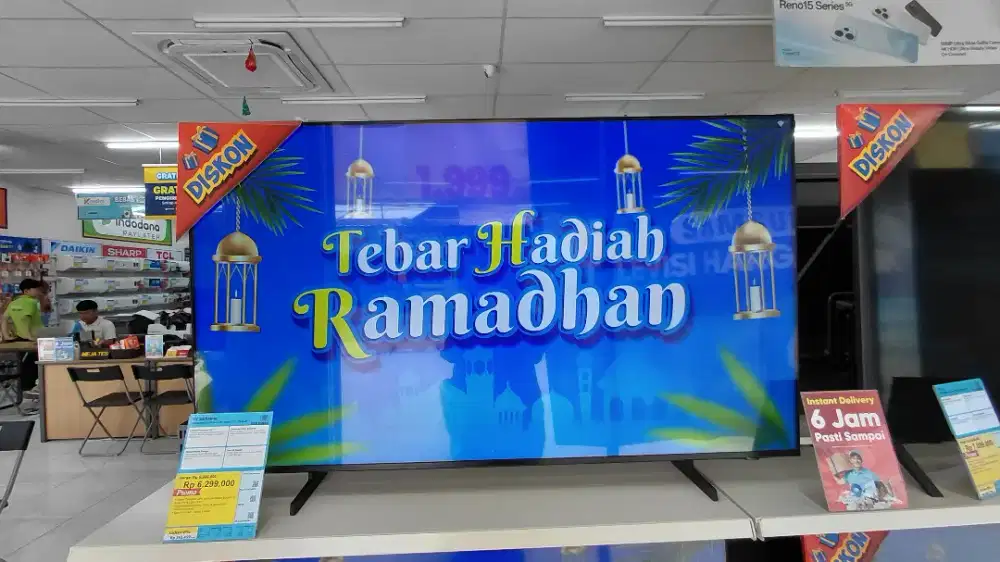 TV SAMSUNG 55 Inch 4K Smart TV 130 watt