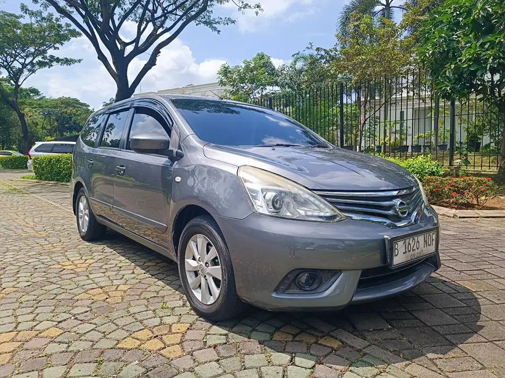 Nissan Grand Livina XV AT 2014 Pajak Panjang