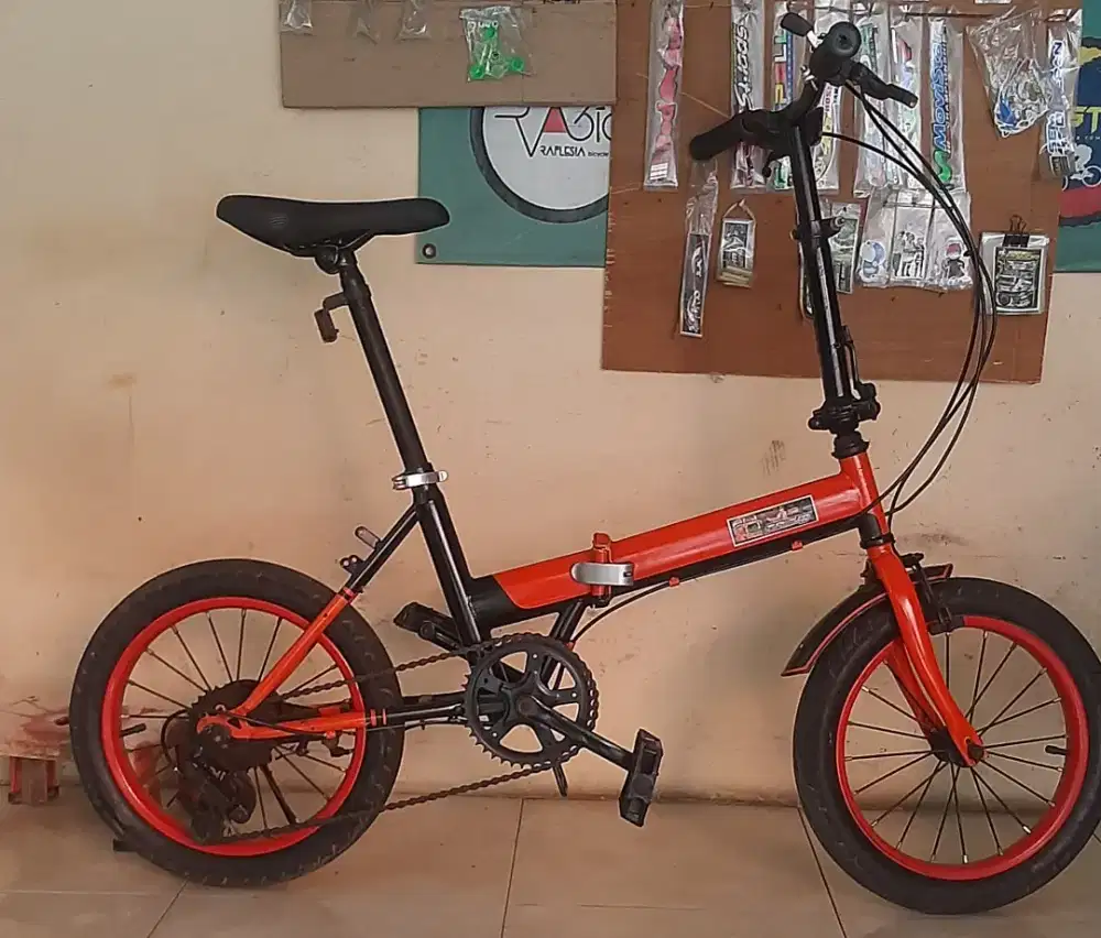 Sepeda Lipat Remaja 18 Mantab
