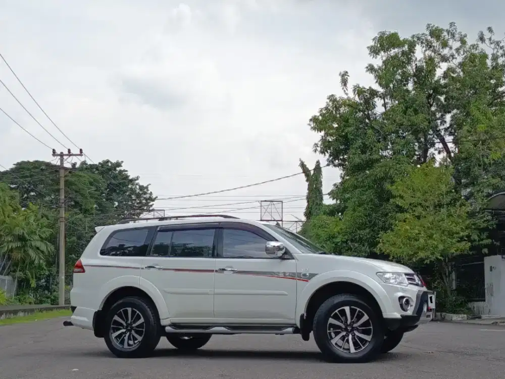 [Cruise Control] Mitsubishi Pajero Dakar VGT 2014 Automatic Diesel