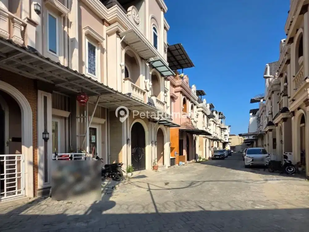 DIJUAL RUMAH JALAN CEMARA KOMPLEK KATALIA TERACE POSISI HOOK - DAERAH CEMARA ASRI (hendy)